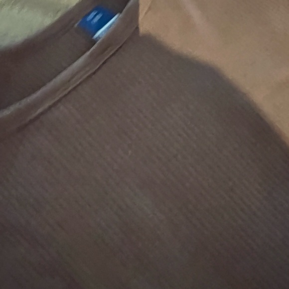 Lot of 4 Old Navy Fitted Square-Neck Ultra-Cropped Rib-Knit Tank Tops - Picture 5 of 6